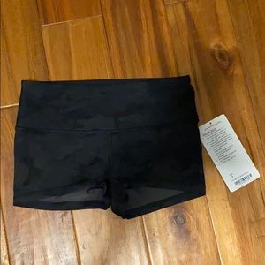 Lululemon Boogie Shorts Camo NEW